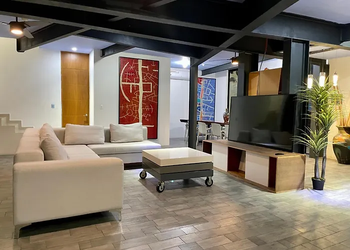 Casa Gigante De Lujo, Con Piscina Privada, 4 Amplias Con Bano Privado