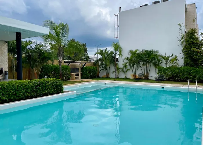 Casa Gigante De Lujo, Con Piscina Privada, 4 Amplias Con Baño Privado *